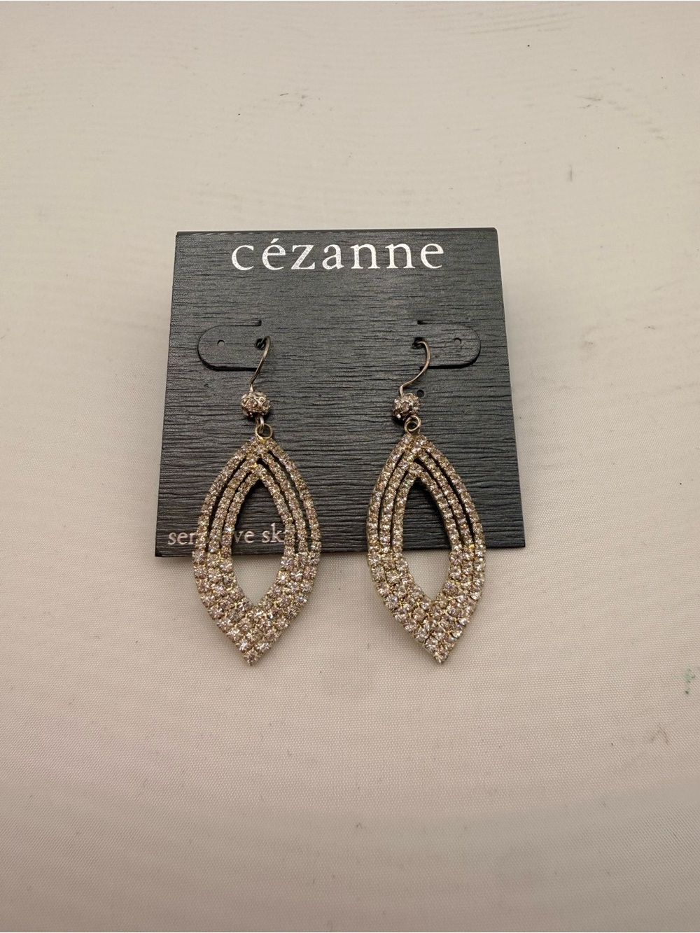 NWT Cezanne Crystal Teardrop Dangle Earrings